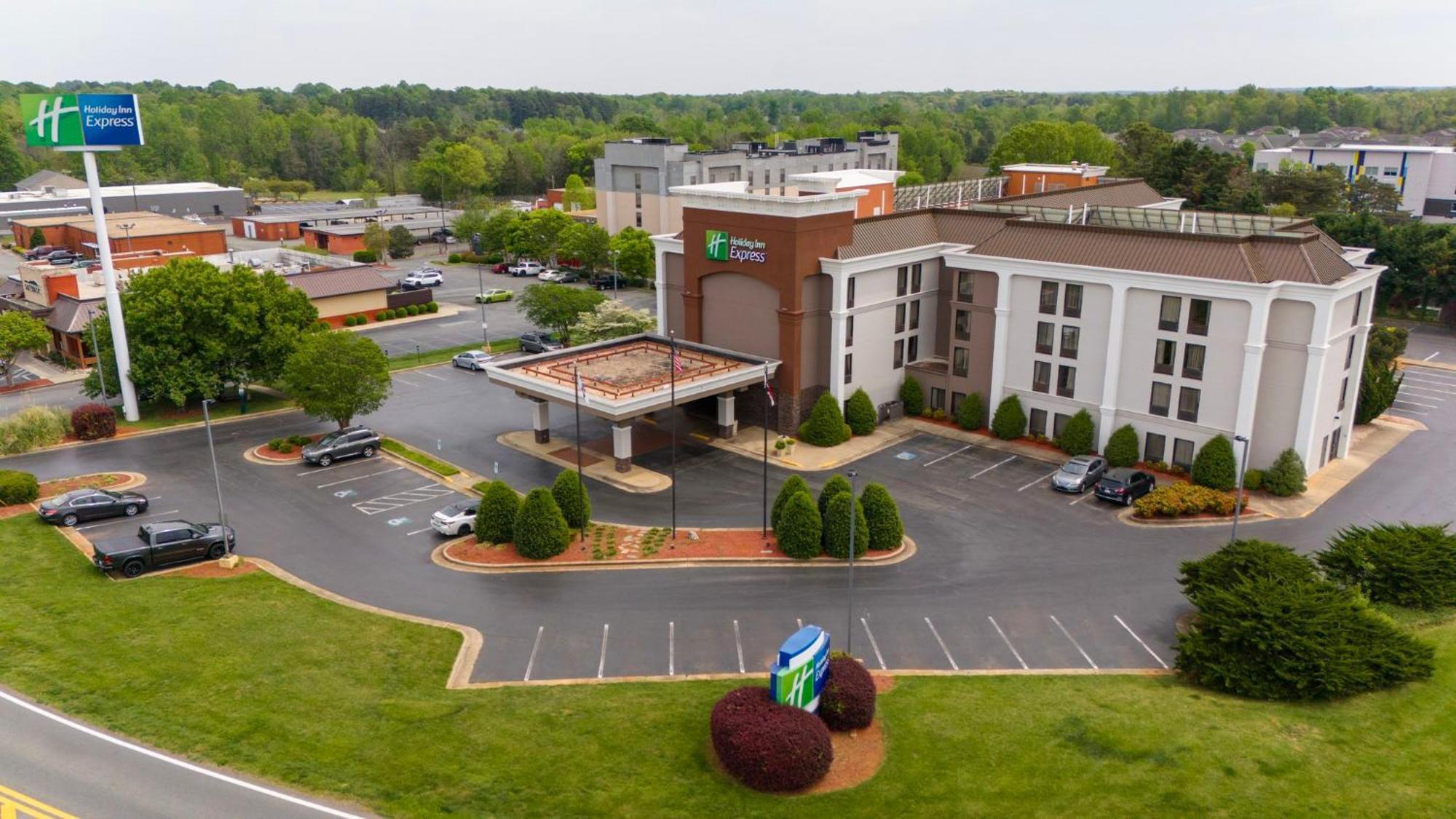 Holiday Inn Express Burlington By Ihg Екстер'єр фото